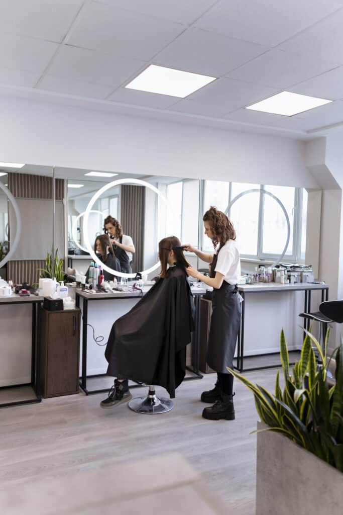Coiffure, Erasmus, Stage